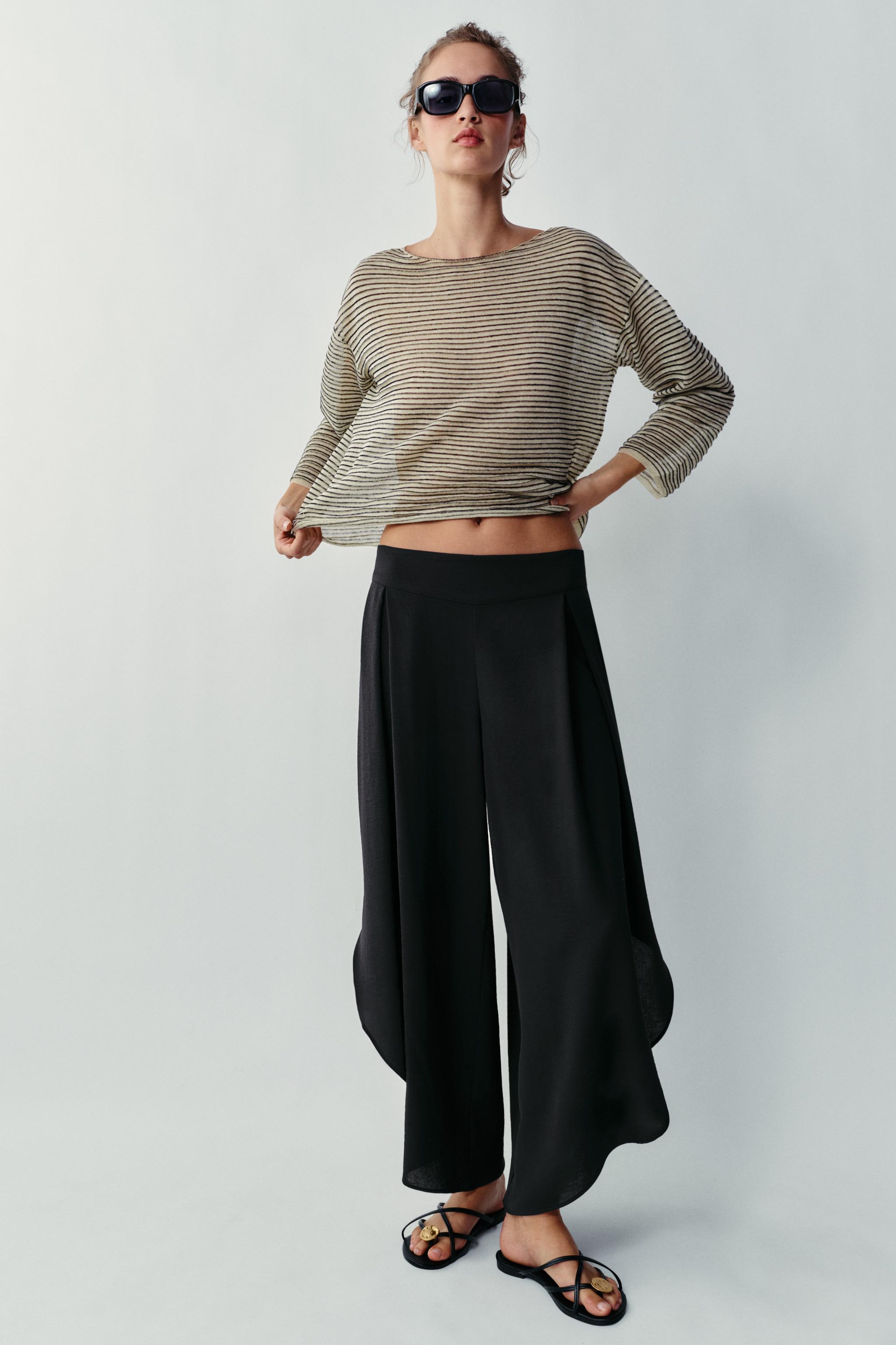 PULL EN MAILLE FINE À RAYURES